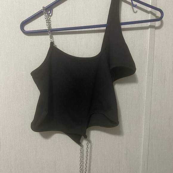 Black crop top - Picture 2 of 2